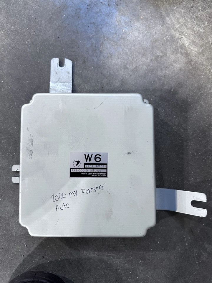 Subaru Forester 2000-2001 automático Ecm Foto 1 de 1