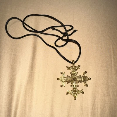 Antiguo Colgante Cruz Reproducción Dorado Personalizado MMA BM Co Foto 1 de 4