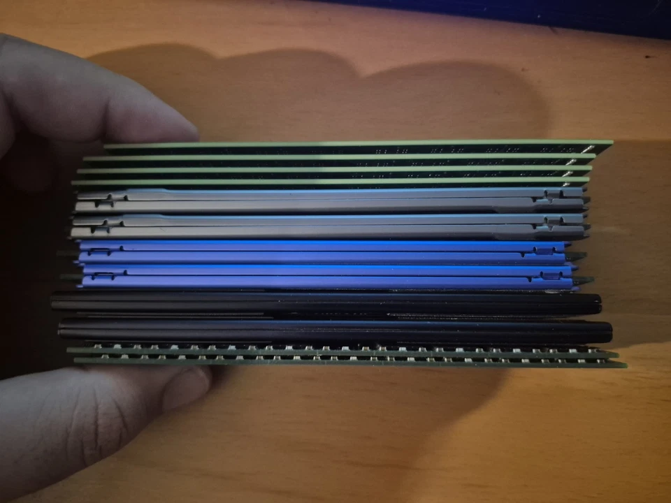 LOTE de 10 memorias surtidas de escritorio de 4 GB 8 GB RAM DDR3-1333 DDR3-1600 Foto 1 de 4