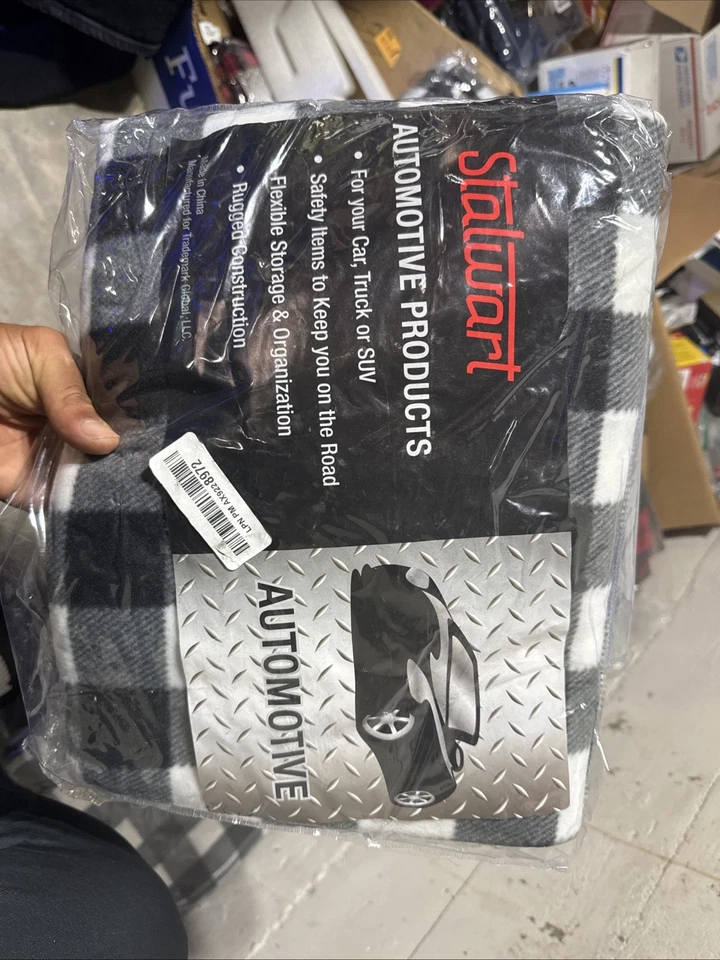 Heated Car Blanket -12-Volt Electric Blanket for Car, Truck, SUV, RV Black Plaid - Image 1 of 3