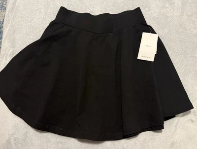 Falda Pullover Nordstrom Niñas Talla 10/12 Negra Plisada Nueva Con Etiquetas Foto 1 de 4