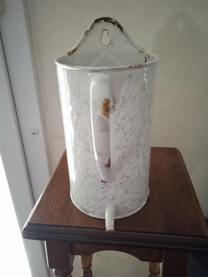 Ancien pot à lavement émaillé pour décoration 2 litres dans son jus avec poignée - Photo 1/4