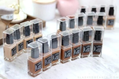 Cover Girl Full Spectrum Matte Ambition Liquid Foundation CHOOSE SHADE New  - Image 1 of 4