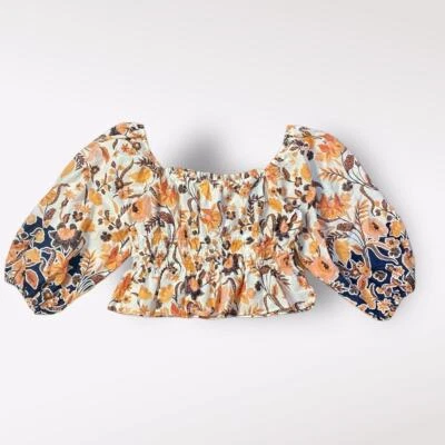 Top Chelsea y Violeta Recortado Floral Manga Abullonada 3/4 Talla L Foto 1 de 4