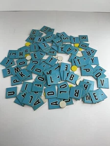 1968 Vintage Scrabble for Juniors 100 Replacement Letter Tiles 33 Yellow Circles - Picture 1 of 3