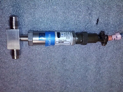 Millipore Pressure Transducer, SPT 204, VIM VAR 7L1084 AQ - Image 1 of 3