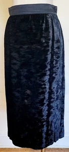 Escada by Margaret Ley schwarzer Samtrock mit seitlichen Knöpfen Größe 42 - Bild 1 von 8