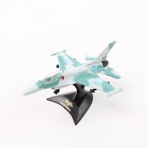 Maisto F-16 Diecast Plane Toy Air Defense Fighting Falcon USAF with Stand AF 75