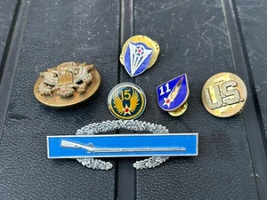 American Military Badges Various Collectors Items Curios Interesting Designs 9s - Picture 1 of 4