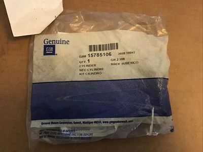 Chevy Suburban & Tahoe & GMC Yukon 2005 kit de cilindro de bloqueo de encendido nuevo de stock  Foto 1 de 2