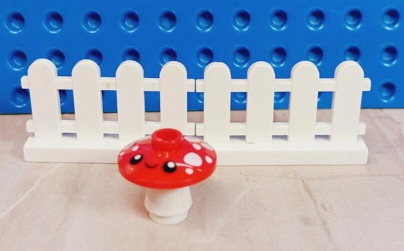 Nuevo LEGO Champiñón Emjoi Cara CERCAS GRATIS Feliz Manchado Rojo Blanco Elfos Bosque Foto 1 de 1