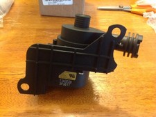 154757901: Pump Assembly, Drain, W/Bracket-Electrolux