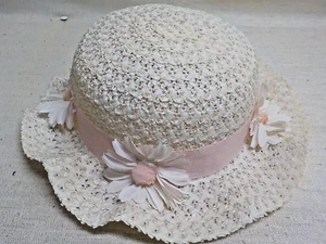 Vintage '50's girls white straw girls Easter bonnet/hat Pink Ribbon Daisies - Picture 1 of 9