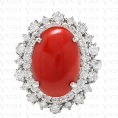 Anillo de compromiso de diamantes y coral natural forma ovalada de 6,50 quilates enchapado en oro blanco de 18 quilates Foto 1 de 4