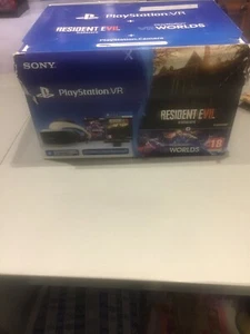 VR Playstation 4 + Camera + Worlds + Resident Evil VII - Nuovo -Scatola rovinata - Foto 1 di 3