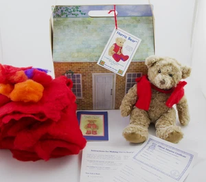 Harrisville NH Designs 1st Ed Felting Activity Kit Harris Bear Douglas Cuddle Co - Picture 1 of 17