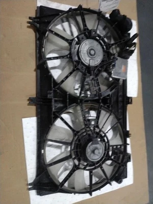 Used Engine Cooling Fan Motor fits: 2015 Lexus IS250 Fan Assembly Sdn Grade A Foto 1 de 4
