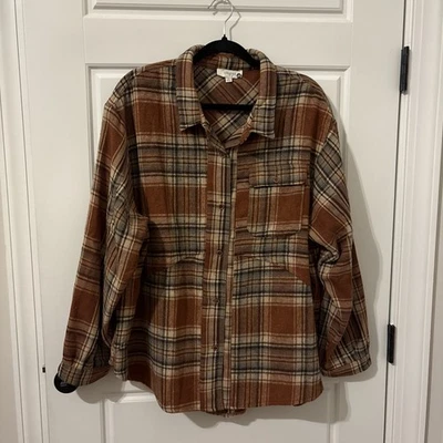 Umgee Shacket - XL - Artículo 849 Foto 1 de 4