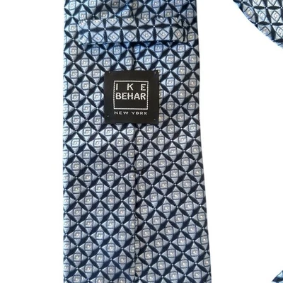 Corbata de seda geométrica azul para hombre Ike Behar longitud clásica Foto 1 de 4