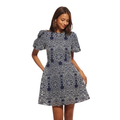 Новый с Ярлыками Shoshanna след вышитый отверстие подходит Расклешенный платье темно-белый размер 12 - Изображение 1 из 4