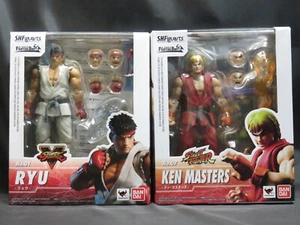 S.H.Figuarts Street Fighter V : Ryu & Ken Masters action figures set Bandai - Picture 1 of 14