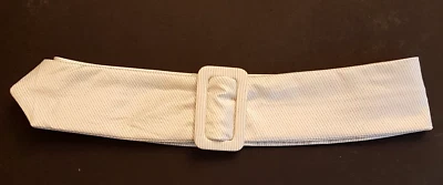 Cinturón de moda talla hasta 34" cintura tela blanca con alfiler negro a rayas 2,75" de ancho Foto 1 de 4