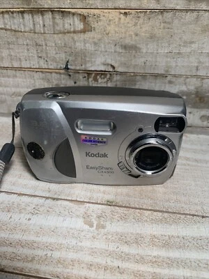 PARTS ONLY - Kodak EasyShare CX4300 3.2 MP Digital Camera - NOT WORKING - Image 1 of 4