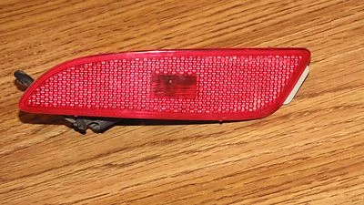 LUZ MARCADORA LATERAL TRASERA SATURN ASTRA DERECHA 2008-2009 OEM PASAJERO Foto 1 de 2