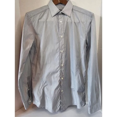 Camisa social masculina slim fit listrada cinza Z Zegna Drop 8 15,5 gola/detalhe manga - Imagem 1 de 4