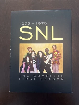 SNL Saturday Night Live DVD 8-Disc Box Set The Complete First Season 1975-1976 Foto 1 de 3