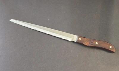 Punta de flecha EKCO EHP EE. UU. Cuchillo para pan - Hoja de borde dentado de 9,5" mango de madera Foto 1 de 4
