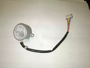 GREE MP35CP 12V ELECTRIC STEP MOTOR 50/60 HZ 210555 - Picture 1 of 6