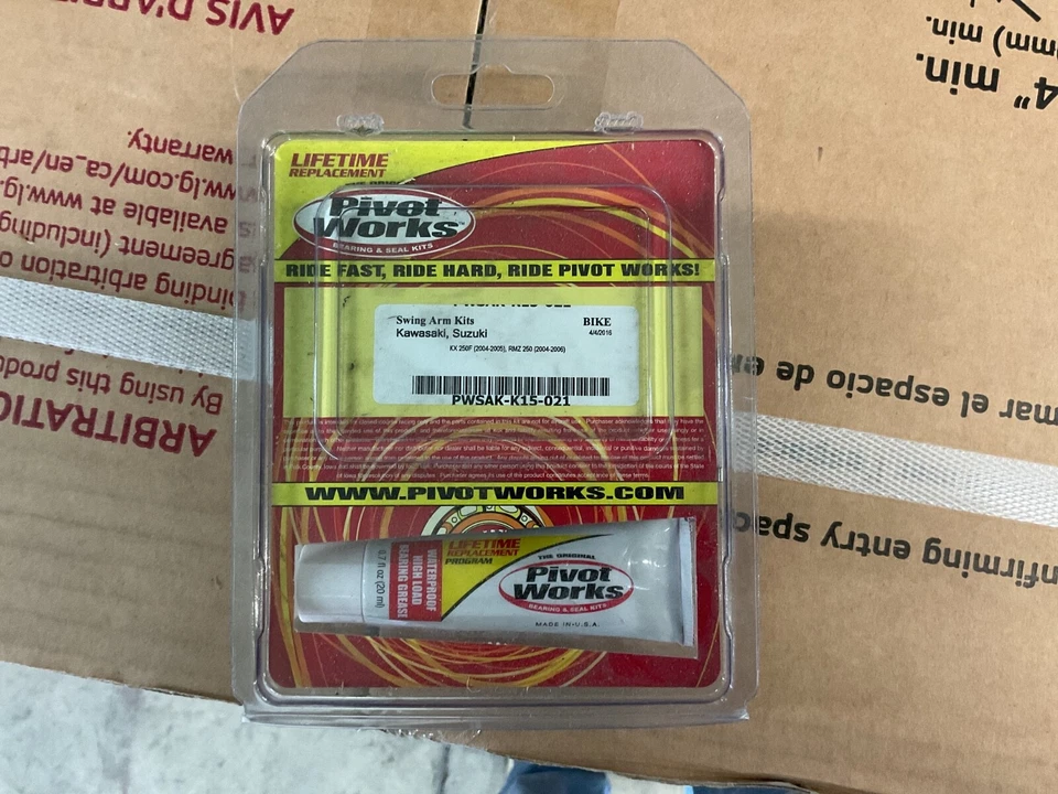 Kit de vedação de rolamento de braço oscilante Suzuki RMZ 250 04-06 Kawasaki KX 250 04-05 funciona pivô - Imagem 1 de 1