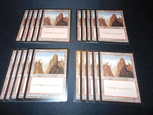 20 Basic Land - MISMO ARTE - Montaña - Tempestad - Estado MP-NM - Magic Magic Magic Magic Magic Magic Magic Magic Theg - Imagen 1 de 2