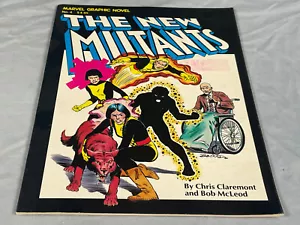 MINTMarvel Graphic Nove The New Mutants Chris Claremont Bob McLeod No. 4 - Picture 1 of 10