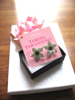 Pendientes Tarina Tarantino Verde Lucita Tropical Flor Bosque Oscuro Cristal Nuevos con Etiquetas Foto 1 de 4