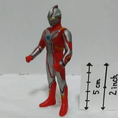 Figura Vinilo Ultraman Mebius Kaiju Monster 2006 Bandai 4.1" Foto 1 de 4