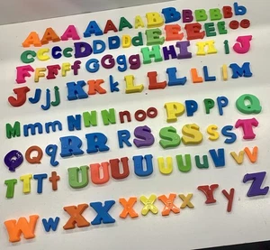Letras y números magnéticos del alfabeto mezclados 165 piezas imanes de refrigerador educativos - Imagen 1 de 2