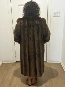 Full Length Beaver Fur Coat (family heirloom); $1000 + Shipping Lower 48 States. - Picture 1 of 4