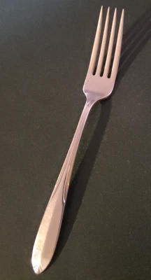 Obertura de horquilla de plata esterlina National Silver Co. 7,5" 46,60 gramos peso chatarra Foto 1 de 4