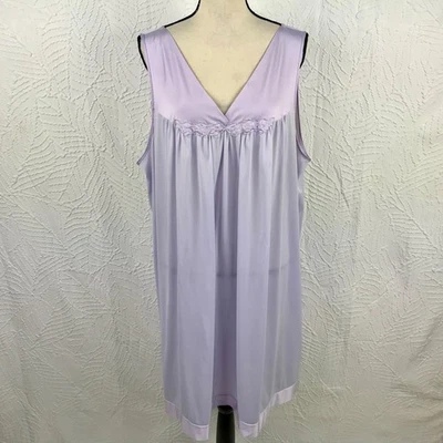 Camisón Vanity Fair Lavanda De Colección Talla 2X Bordado Satinado Foto 1 de 4