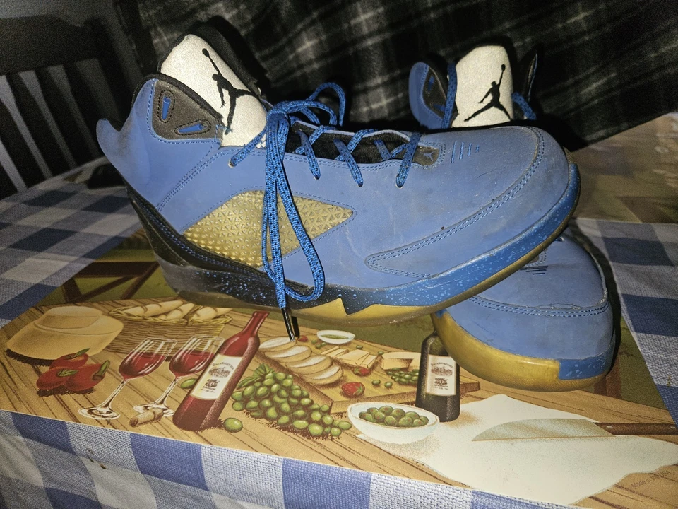 Men's Jordan Flight Future Remix Size 9.5 Blue - Image 1 of 4