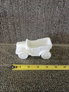 Vintage Milk Glass Car - Picture 1 of 2