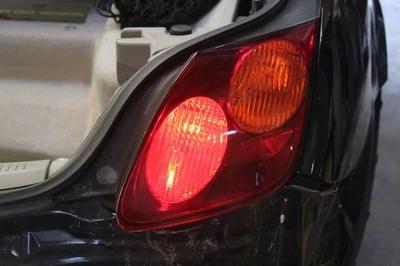 Lexus SC430 Z40 CONV #392 2002 pasajero derecho luz trasera inferior iluminada Foto 1 de 4