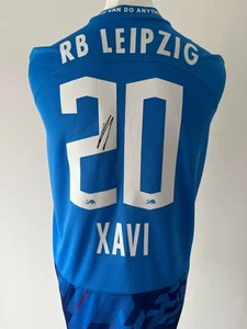 Camisa firmada XAVI SIMONS - Red Bull Leipzig - Certificado de autenticidad - PSG PSV Holanda - Imagen 1 de 3