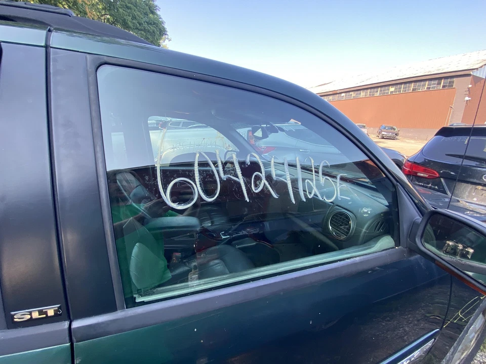 Front Door Glass Window GMC ENVOY Right Passenger 02 03 04 05 06 07 08 09 Foto 1 de 1