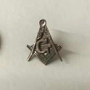 Pin de solapa masónica Brújula G de colección oro 14k albañil libre? Chatarra fraternal tal cual - Imagen 1 de 5