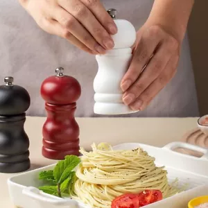 Adjustable Salt & Pepper Grinder Manual Grinding Bottle Kitchen Tool - Picture 1 of 10