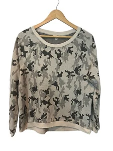 Halogen Women's Lightweight Crew Neck Camo Sweatshirt - Size Medium - Picture 1 of 9