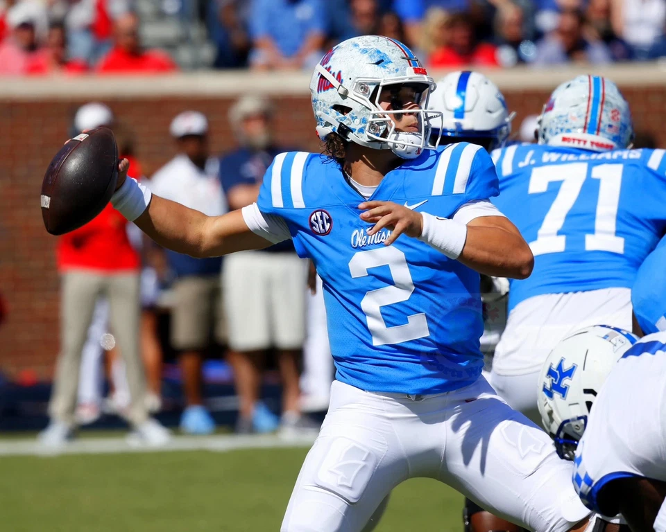 8x10 Photo JAXSON DART Ole Miss Rebels QB NCAA SEC Mississippi - Imagem 1 de 1